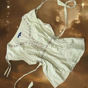 Reitmans Cream Embellished V-Neck Sleeveless Top